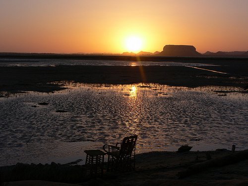 Sunset-at-Fatnas-island-in-Siwa-in-Egypt2.jpg