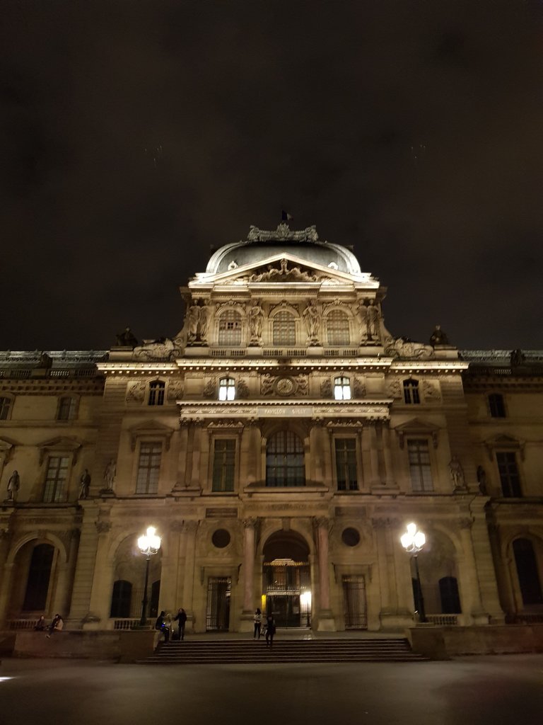 Outside the Louvre Paris France Steemit Fredrikaa.jpg