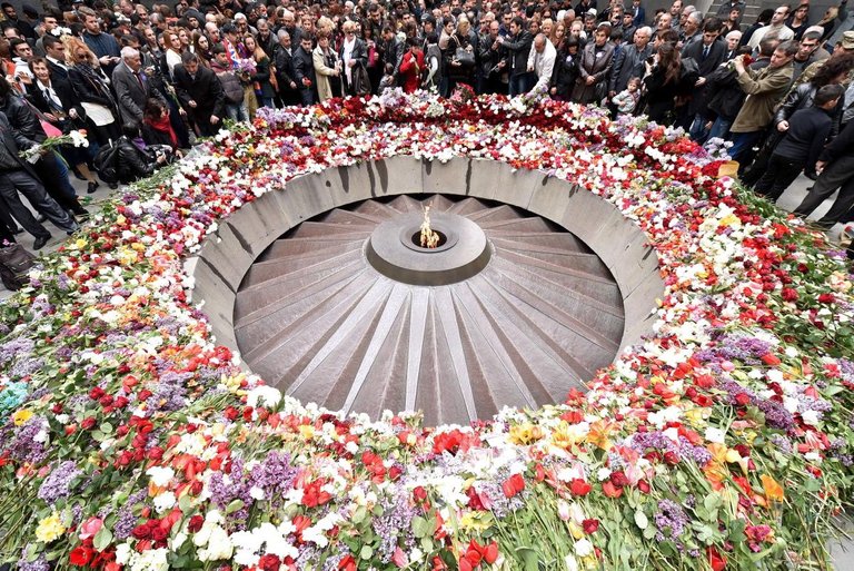 flowers-armenian-genocide-memorial.jpg