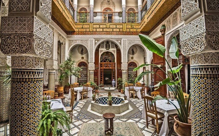 marrakech-restaurant-riad-xlarge.jpg