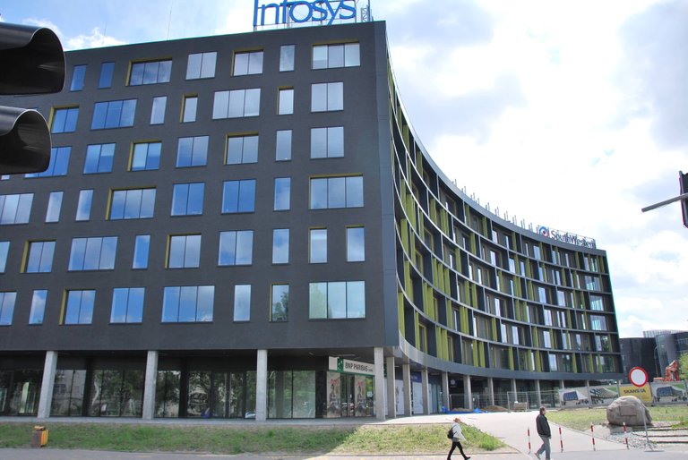 Infosys.jpg