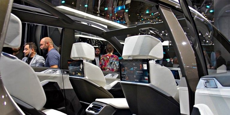 bmw_x7_concept_14.jpg