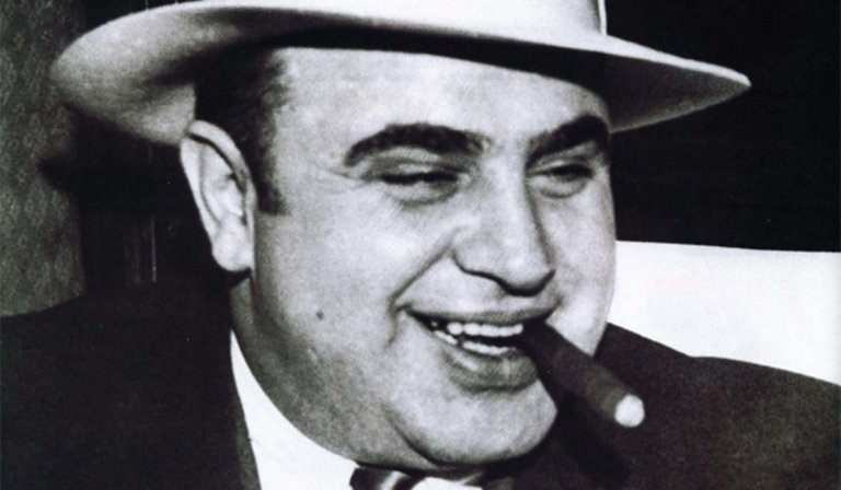 al_capone_2.jpg