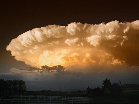 supercell-139398__340.jpg