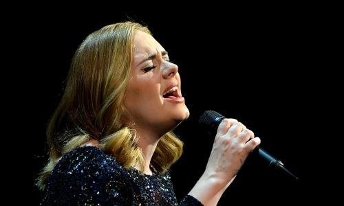 Adele-singing.jpg
