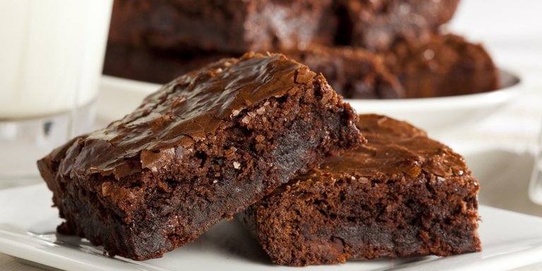 katharine-hepburns-brownies (1).jpg