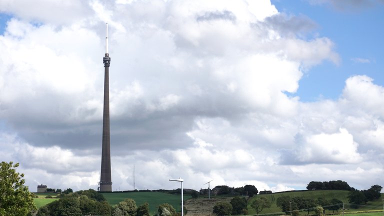 Emley Moor Mast Dominating the countryside.JPG