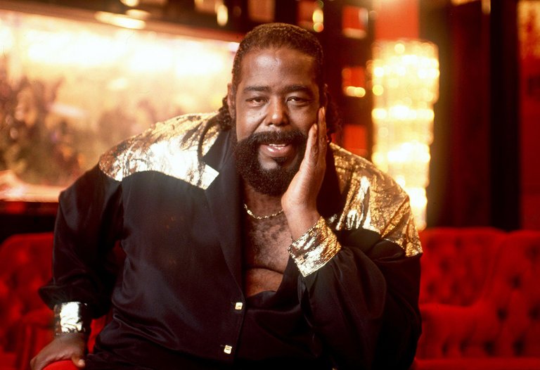 barry-white_hfw8.jpg