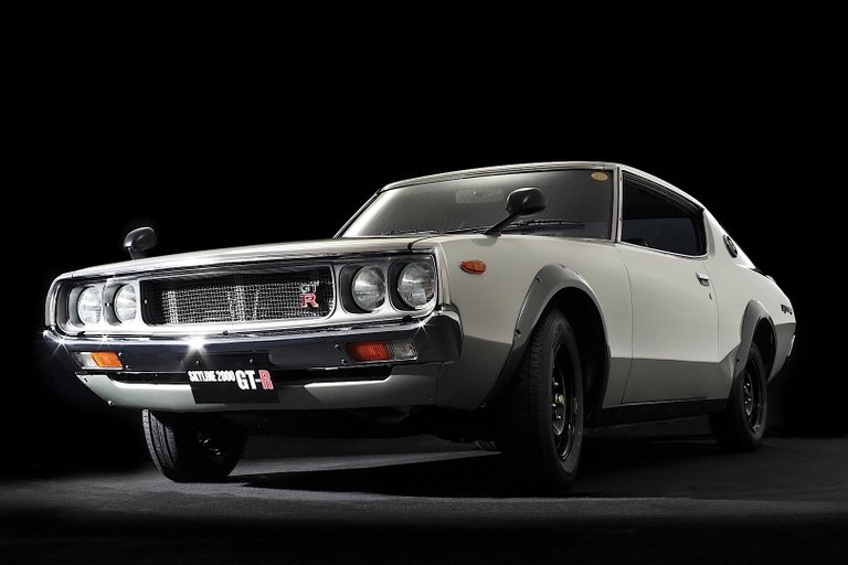 NISSAN-Skyline-GT-R--C110--4035_8.jpg