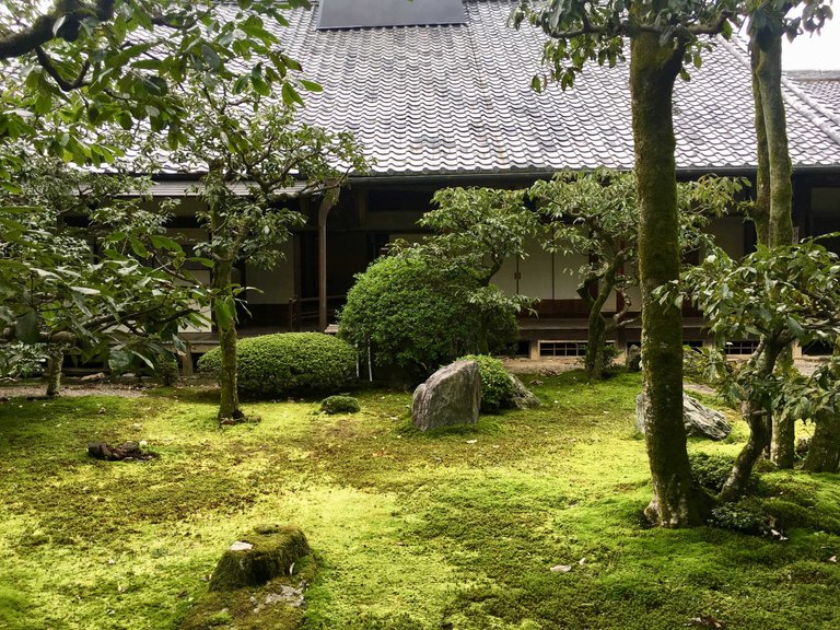 daigo-ji-2.jpg