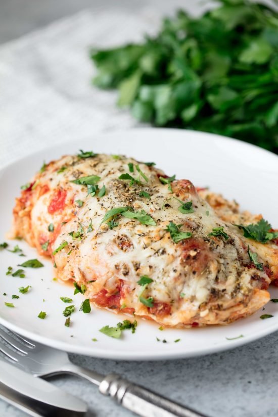 Lasagna-Stuffed-Chicken-4-e1496872571978.jpg