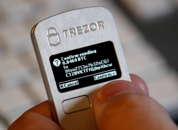 Trezor.JPG