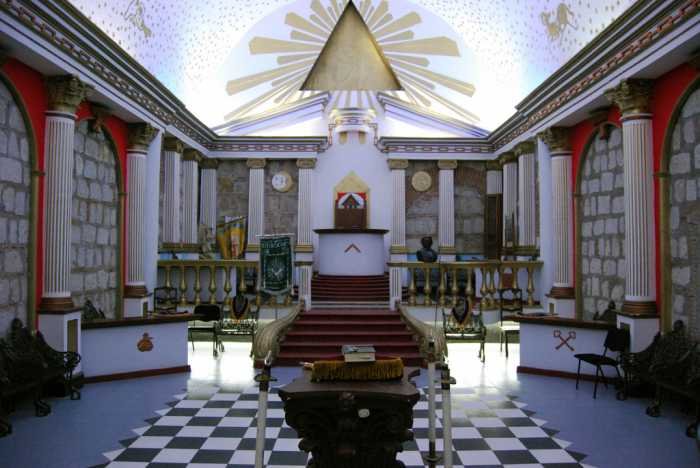 masonic-inside.jpg