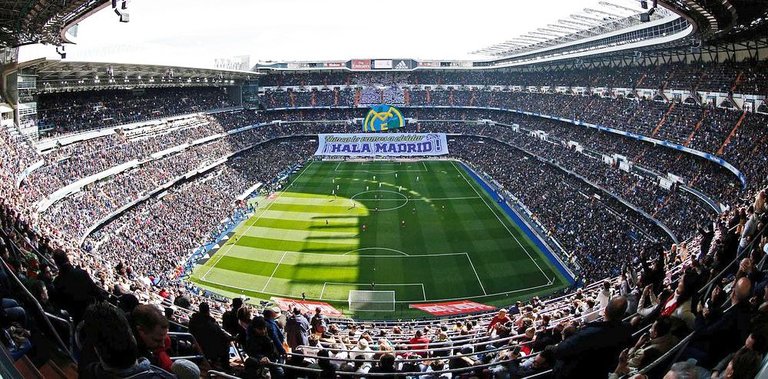 Santiago Bernabeu.jpg