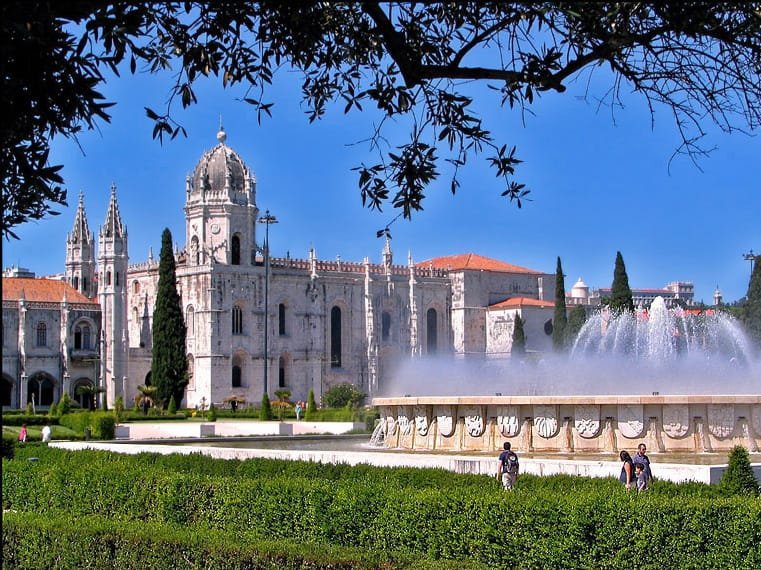 mosteiro-dos-jeronimos-lisboa.jpg