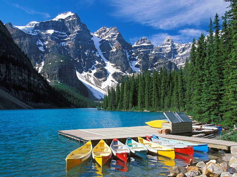 Banff-National-Park-Canada.jpg