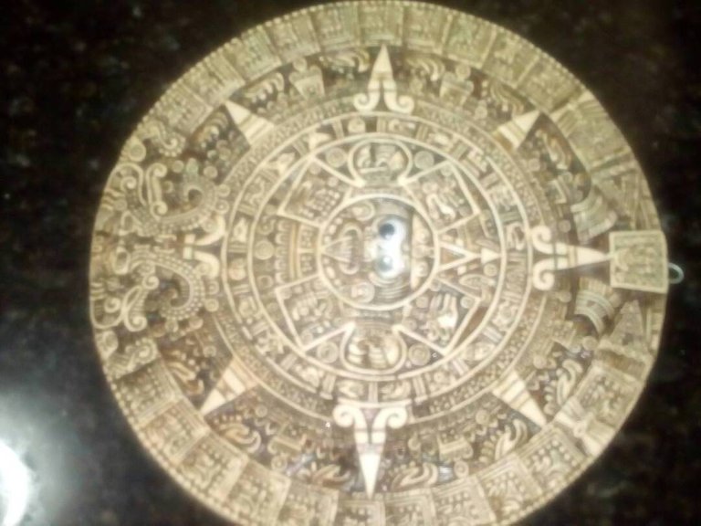 calendario azteca 2.JPG