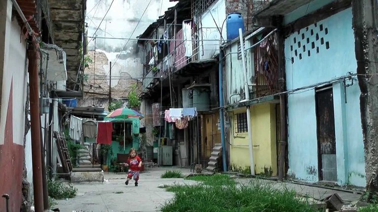 Ambiente de calle de cuba.jpg