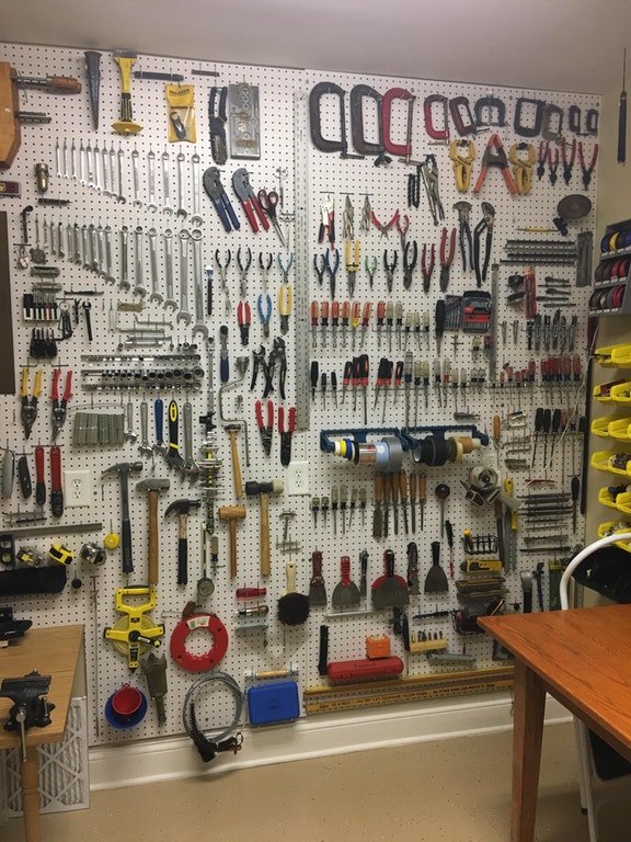 The care my dad puts into organizing his tools..jpg