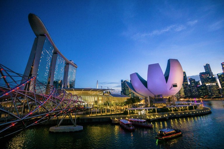 themoderness_marina_bay_sands_hotel_exterior0.jpg