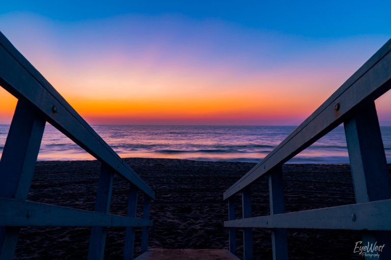 lifeguard tower copy.jpg