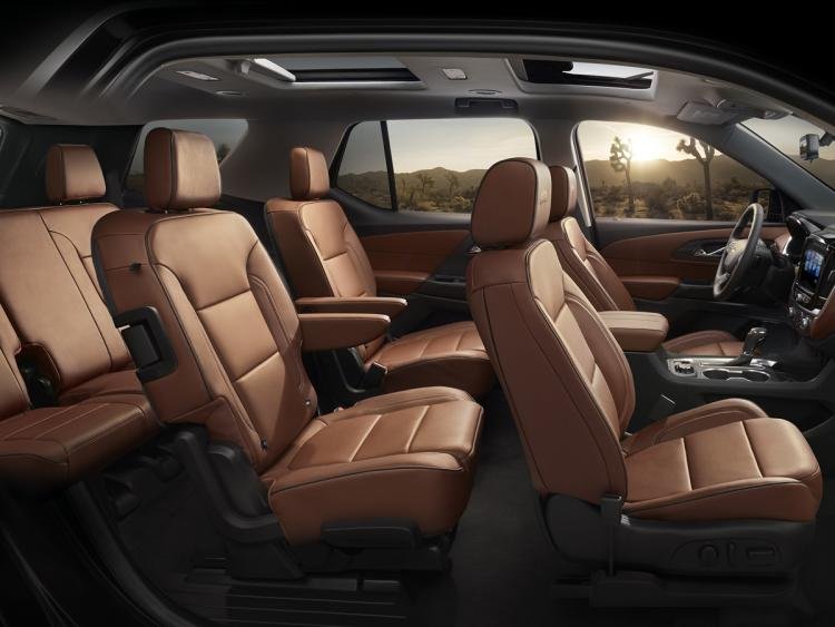 2018-chevrolet-traverse-seating.jpg