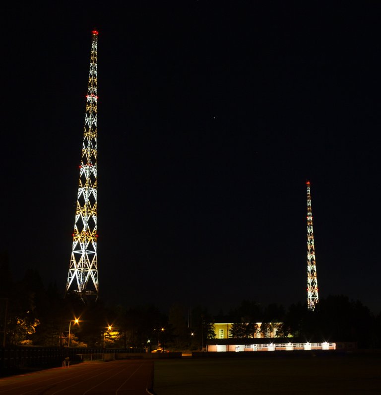 Lahti Radio Hill Towers_0001 - Lahti Radio Hill Towers_0002.jpg