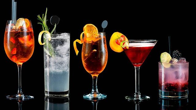 los-5-tragos-mas-faciles-para-preparar-en-casa-129419-jpg_640x361.jpg