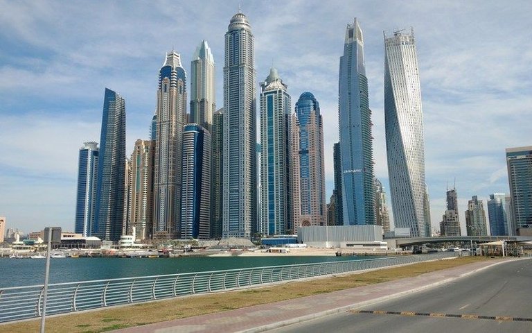 Dubai.jpg