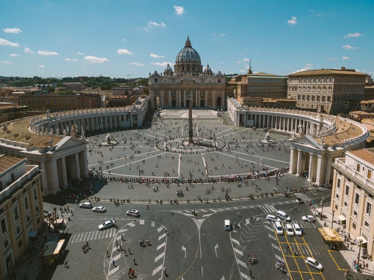 Aerial View of the Vatican.jpg