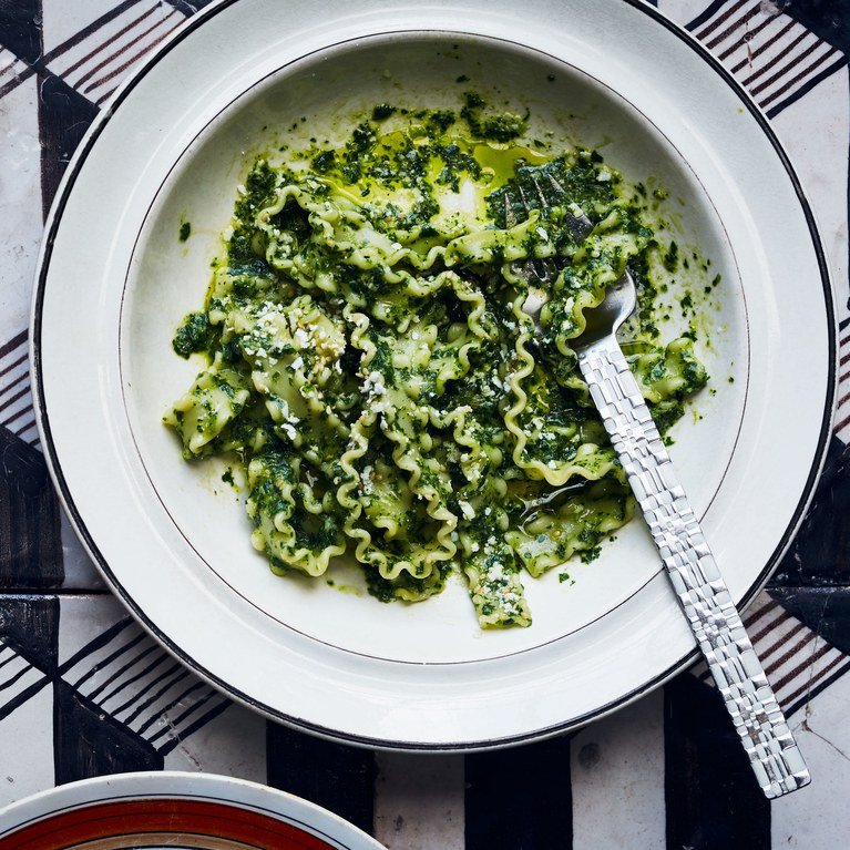 fridge-dive-pesto-pasta-1.jpg