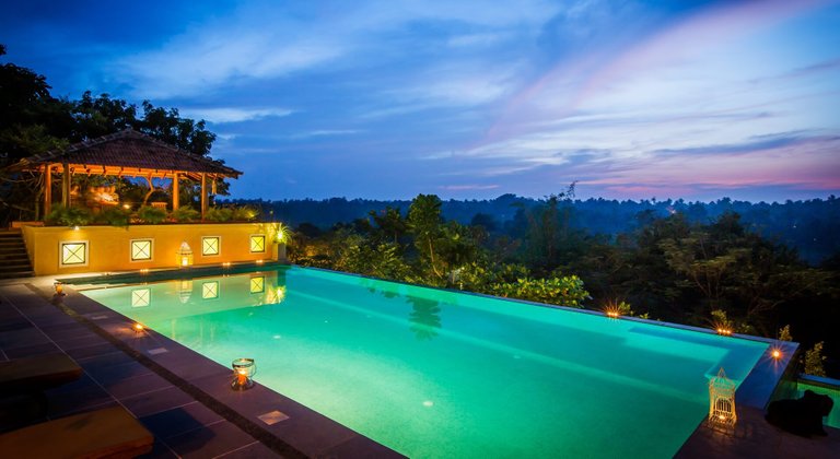 1-luxury-villa-goa.jpg