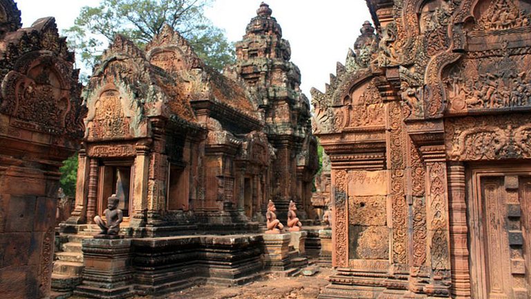 9 Banteay_Srey.jpg