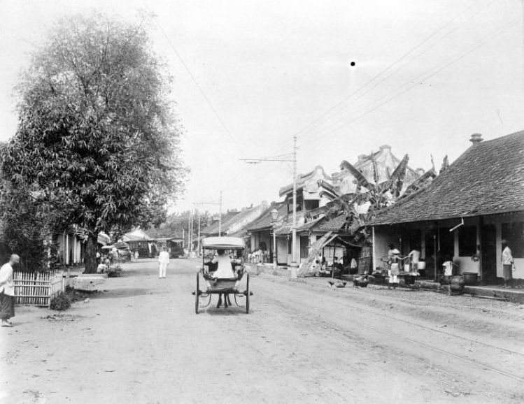 COLLECTIE_TROPENMUSEUM_Batavia_Pasar_Tanah_Abang_TMnr_10014914.jpg