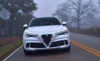 2018-Alfa-Romeo-Stelvio-Quadrifoglio-142.jpg