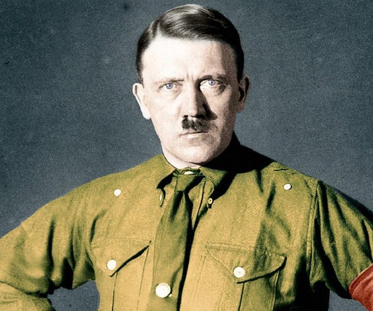 adolf-hitler-32.jpg