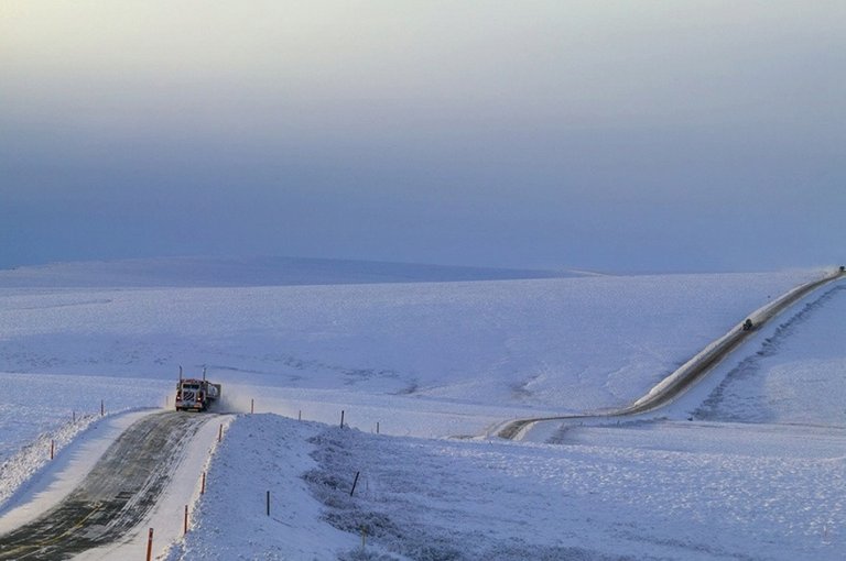 James Dalton Highway, Alaska.jpg