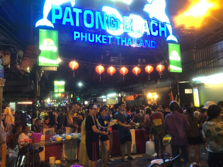 songkran night(18).jpg