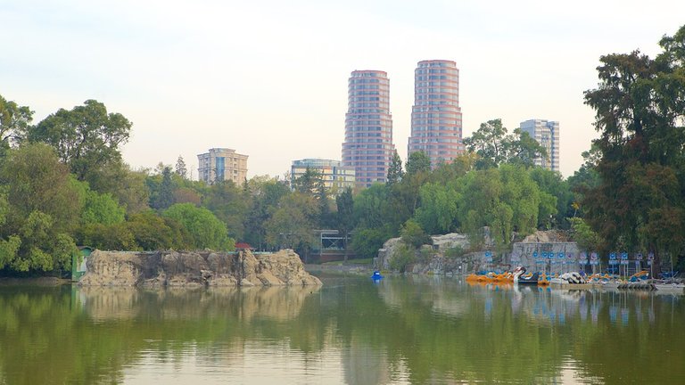 Chapultepec-Park-168379.jpg