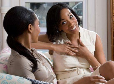 women-talking-couch-friends_400x295_86.jpg