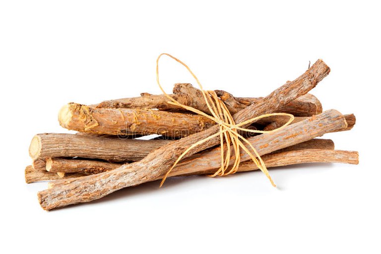 glycyrrhiza-glabra-licorice-roots-liquorice-white-background-30448449.jpg