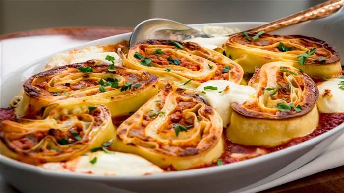 lasagna-pinwheels-today-030318-tease_bc7ebc4e2e0f3eed2ec9386edf07c301.today-inline-large.jpg