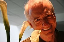 220px-Larry_Tesler_Smiles_at_Whisper.jpeg