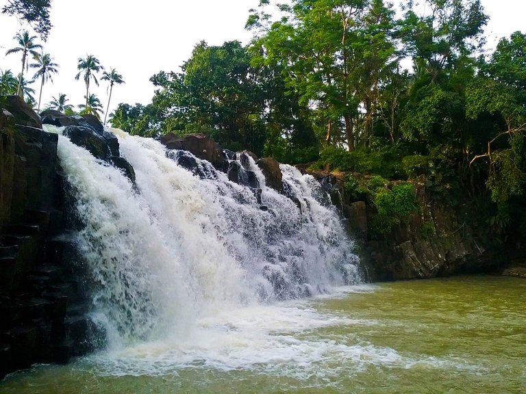 Bulingan Falls.jpg