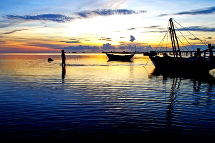 Ham-Ninh-fishing-village.jpg