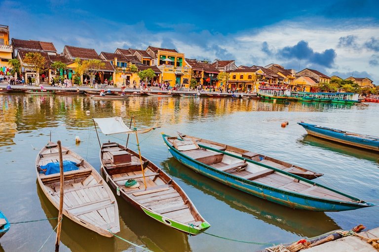 Hoi An, Vietnam.jpg