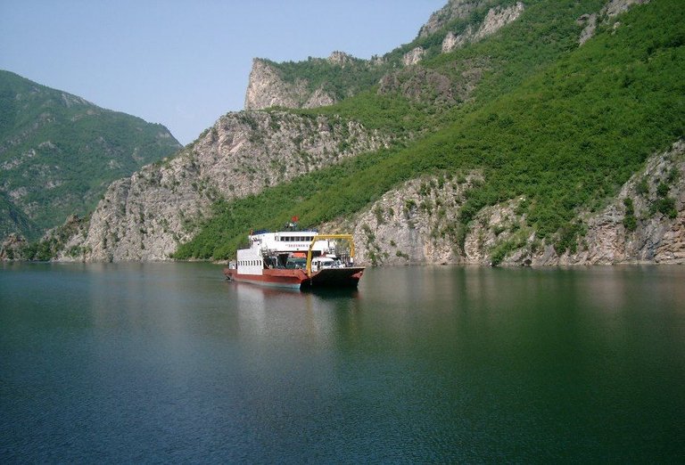 Albania Kosovo Ferry.JPG