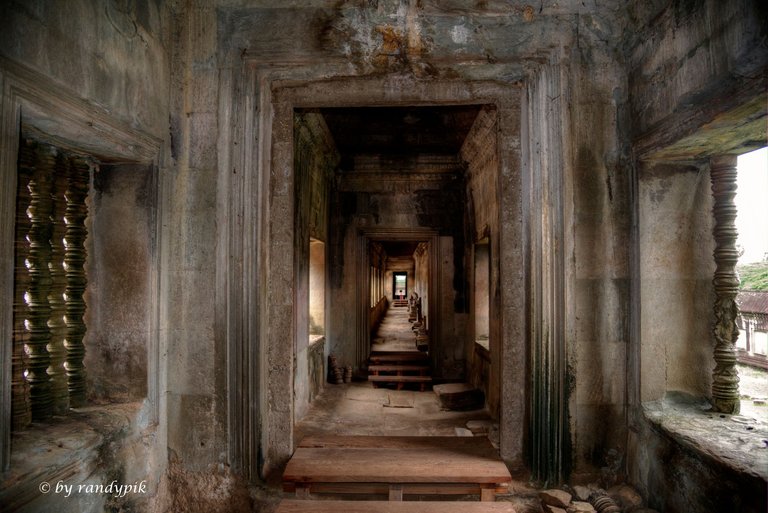 angkorwat5.jpg