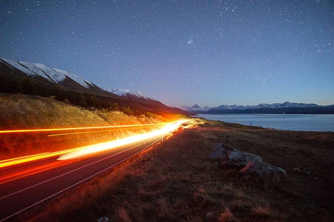 how-to-photograph-car-light-trails.jpg