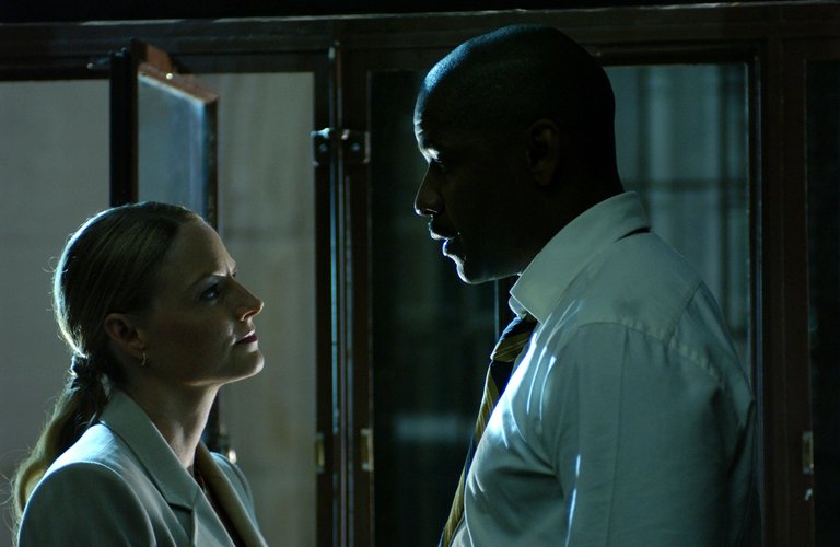 inside-man-jodie-foster-denzel-washington-14-rcm0x1920u.jpg